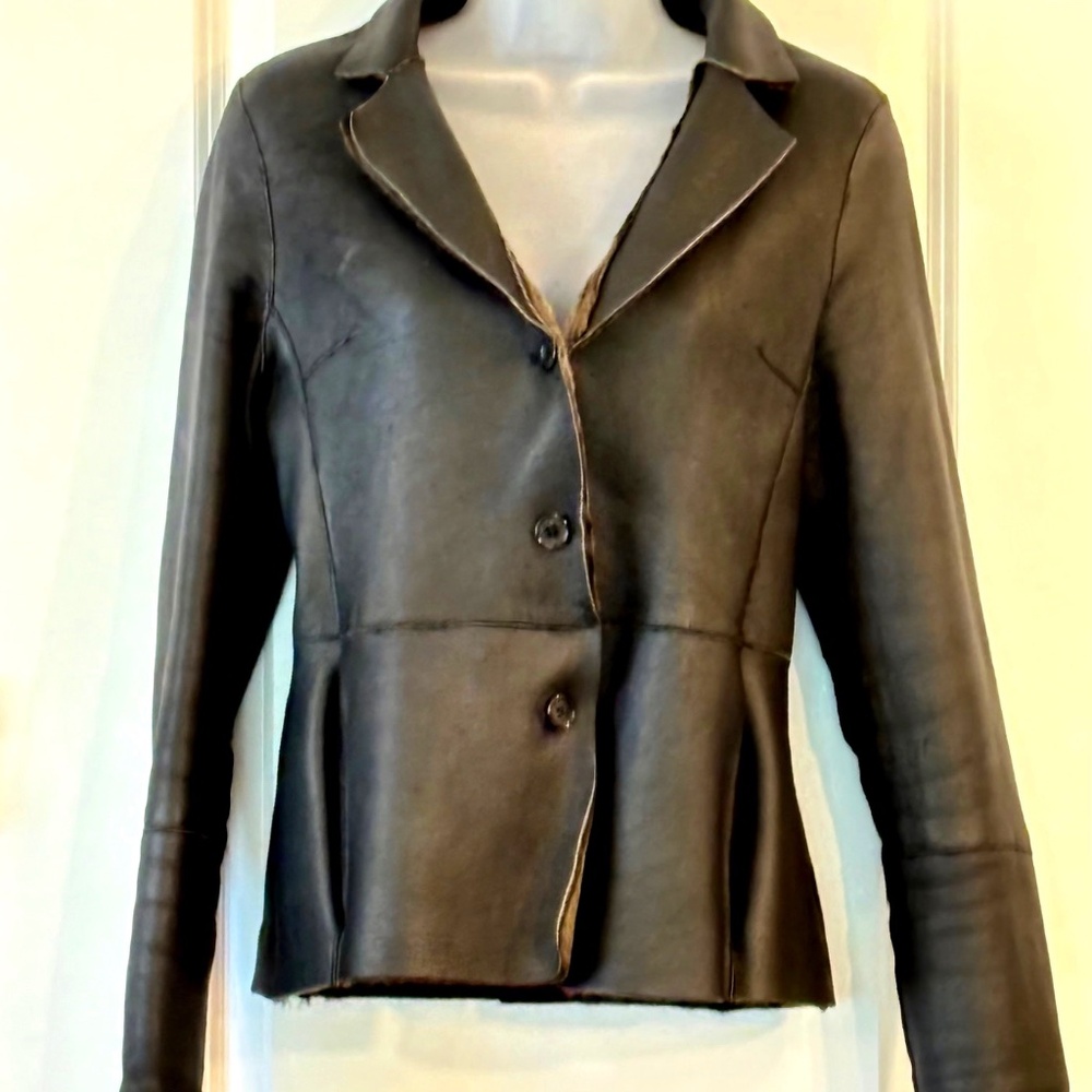 Bally. A Vintage Women's Dark Brown Lambskin Reversible "Pel-Nastro " Blazer